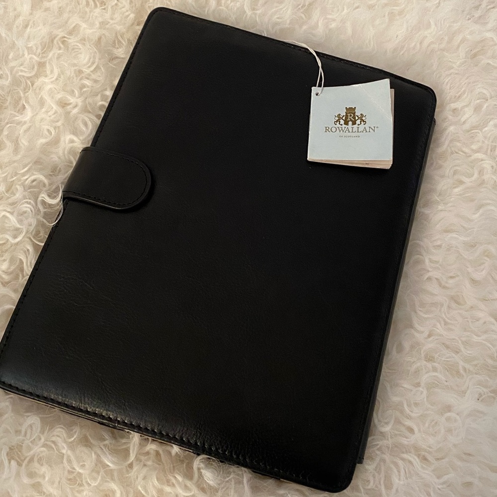 NEW- Rowallan Stephanie iPad 2 Case- 100% Leather